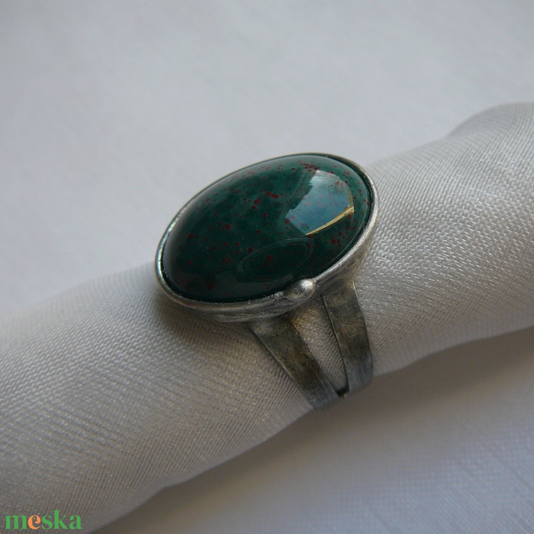 Heliotróp gyűrű - ékszer - gyűrű - szoliter gyűrű - Meska.hu