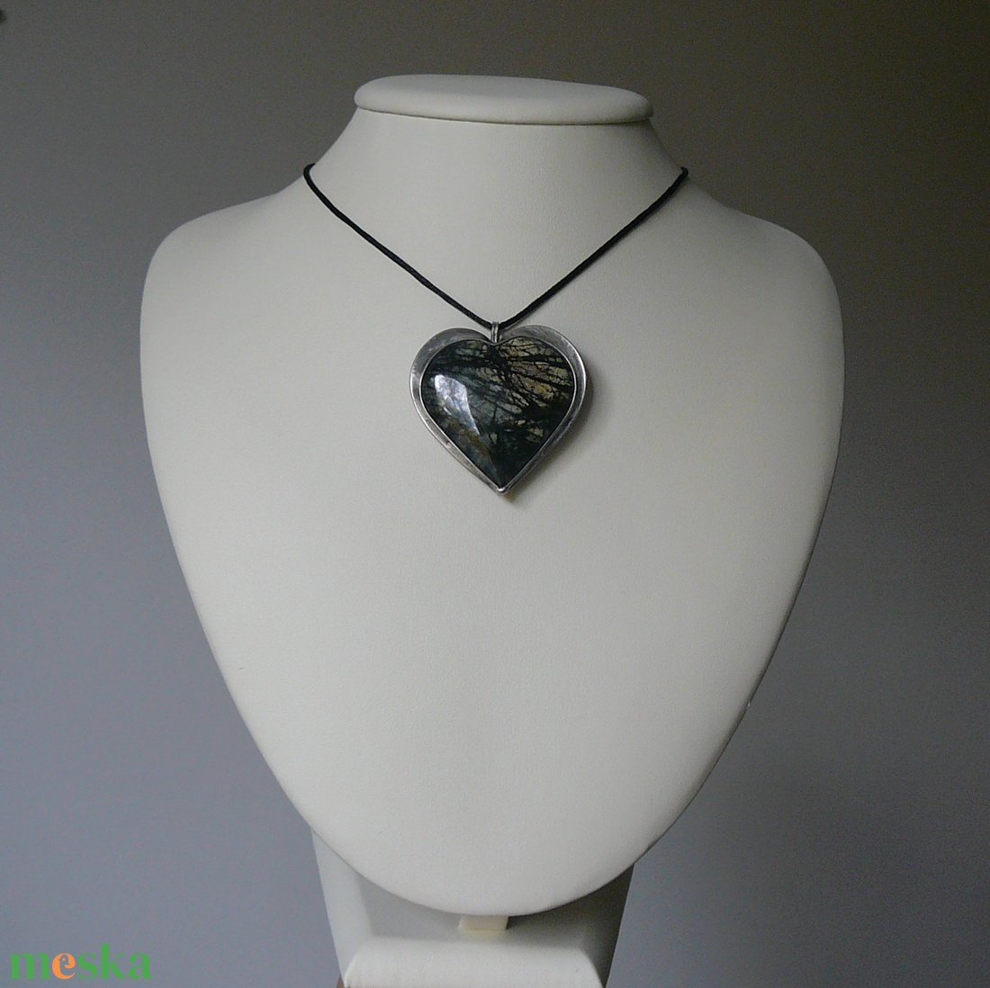 Szerpentin szív medál - ékszer - nyaklánc - medálos nyaklánc - Meska.hu