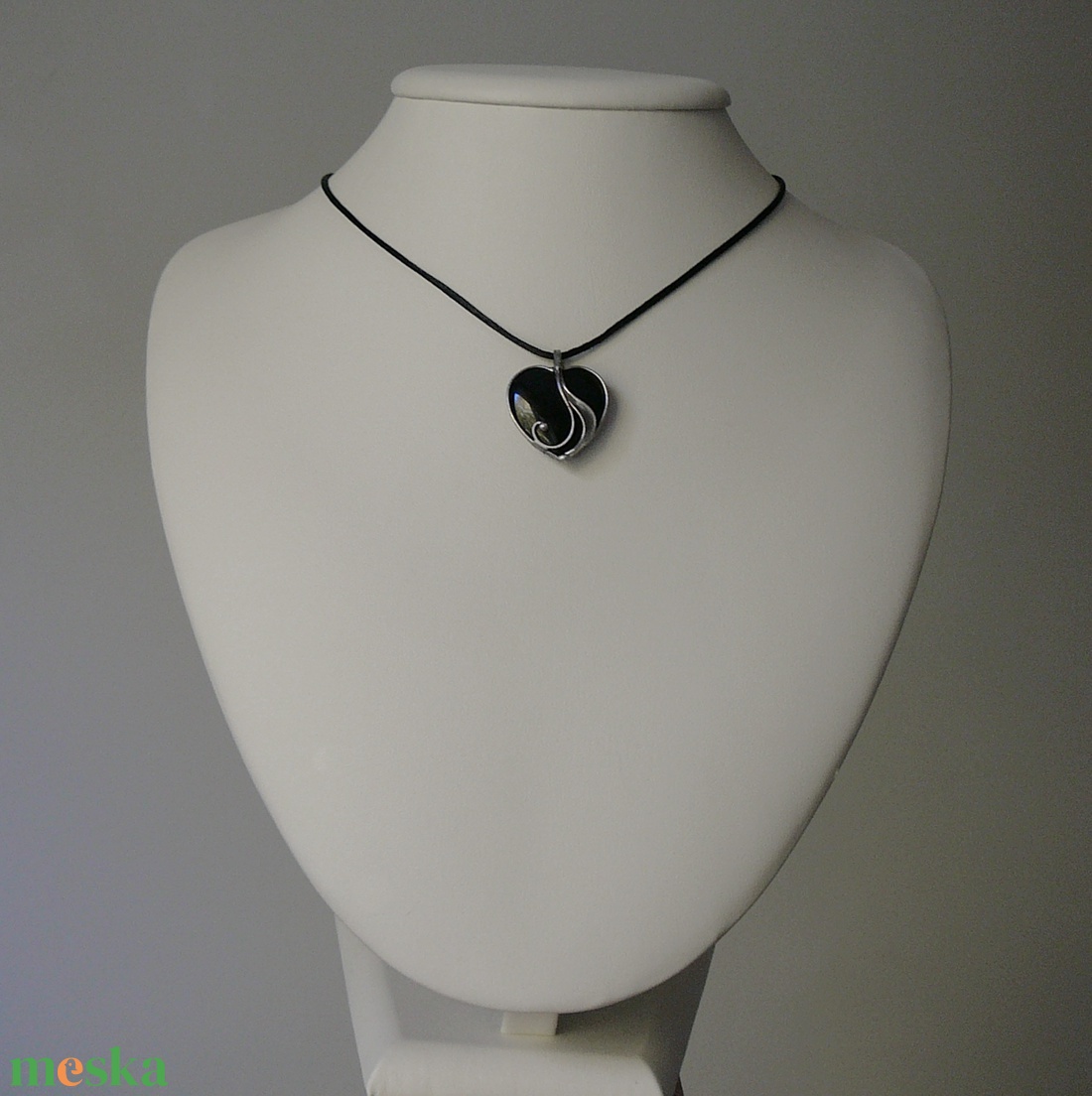 Ónix mini szív medál - ékszer - nyaklánc - medálos nyaklánc - Meska.hu