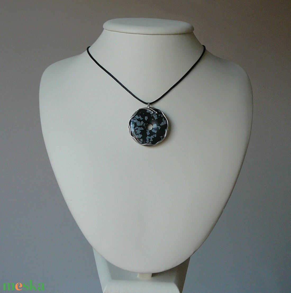 Hópehely obszidián medál - ékszer - nyaklánc - medálos nyaklánc - Meska.hu