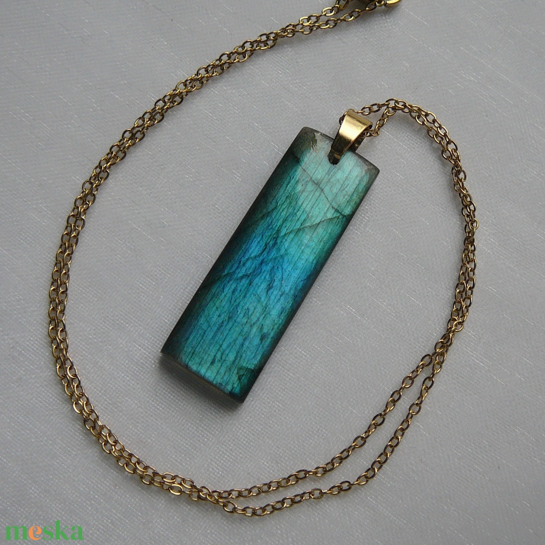 Labradorit medálos nyaklánc - ékszer - nyaklánc - medál - Meska.hu