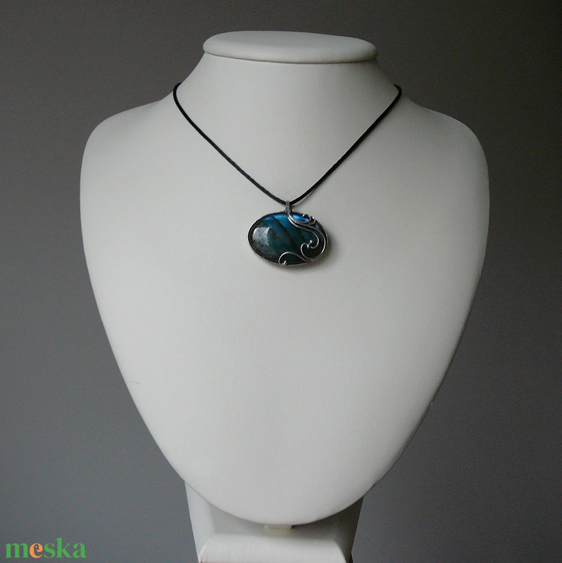 Labradorit medál - ékszer - nyaklánc - medál - Meska.hu