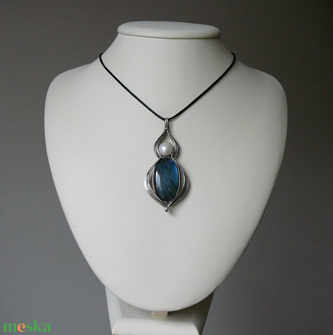 Labradorit medál - ékszer - nyaklánc - medál - Meska.hu