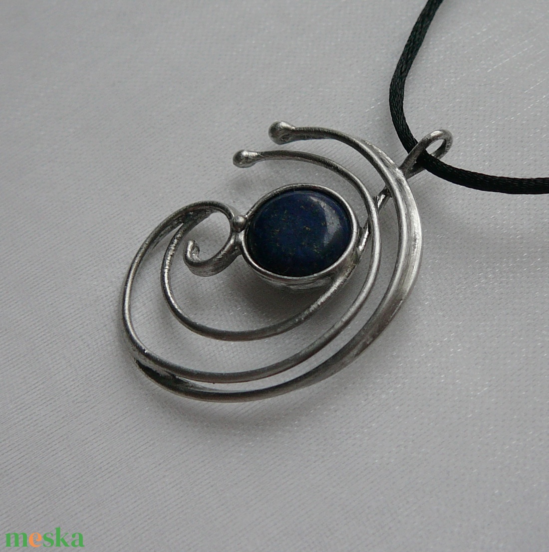 Lápisz lazuli medál - ékszer - nyaklánc - medálos nyaklánc - Meska.hu