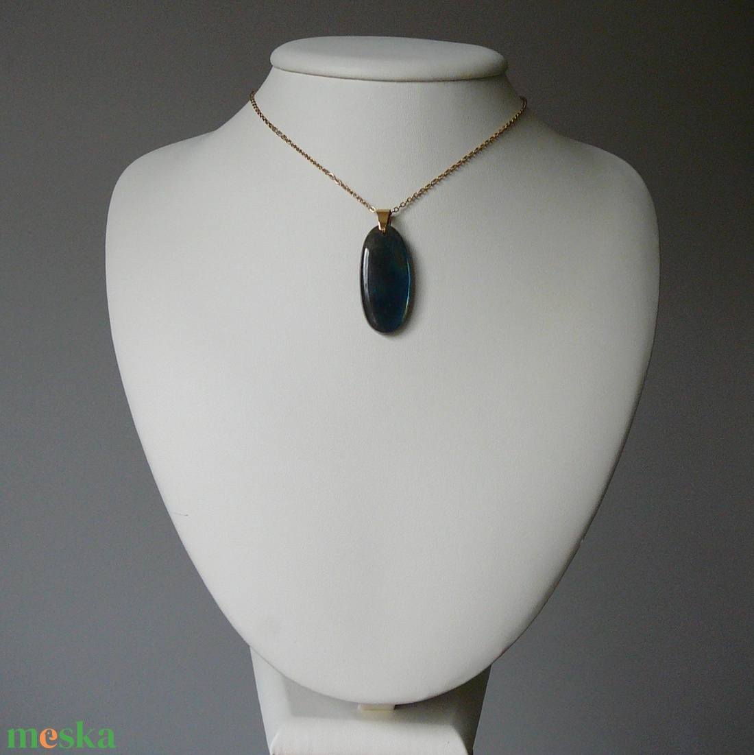 Labradorit medálos nyaklánc - ékszer - nyaklánc - medál - Meska.hu