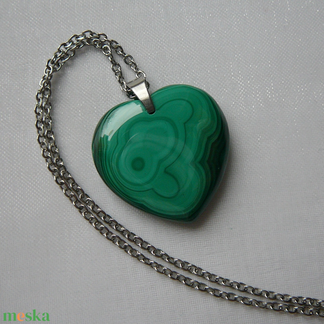 Malachit szív medálos nyaklánc - ékszer - nyaklánc - medálos nyaklánc - Meska.hu