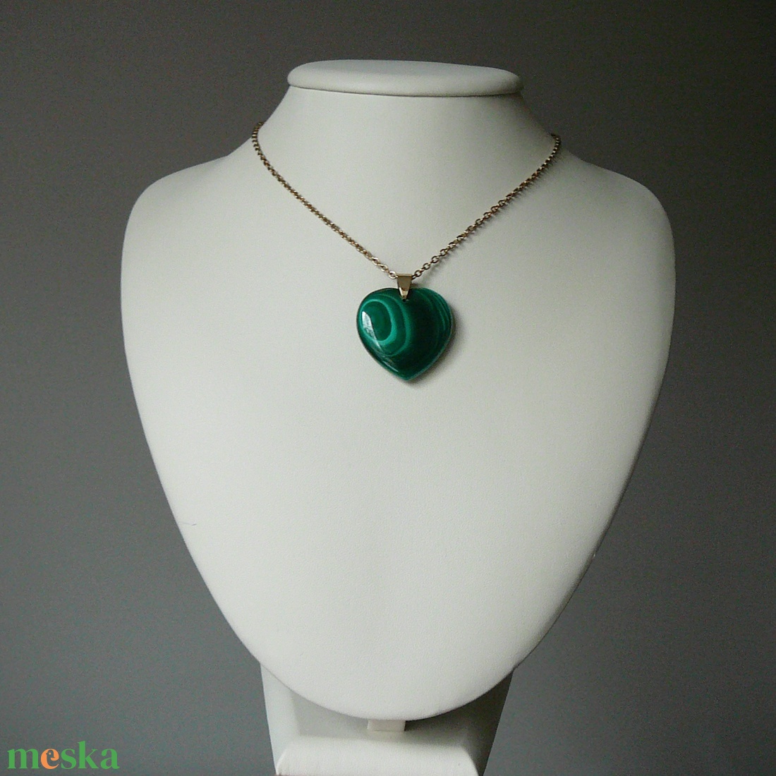 Malachit szív medálos nyaklánc - ékszer - nyaklánc - medálos nyaklánc - Meska.hu