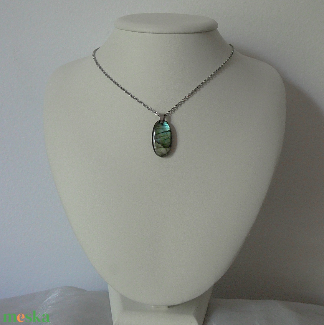 Labradorit medálos nyaklánc - ékszer - nyaklánc - medálos nyaklánc - Meska.hu
