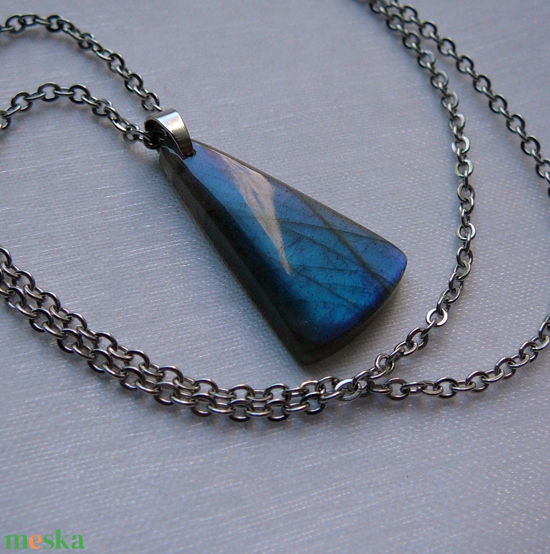 Labradorit medálos nyaklánc - ékszer - nyaklánc - medálos nyaklánc - Meska.hu
