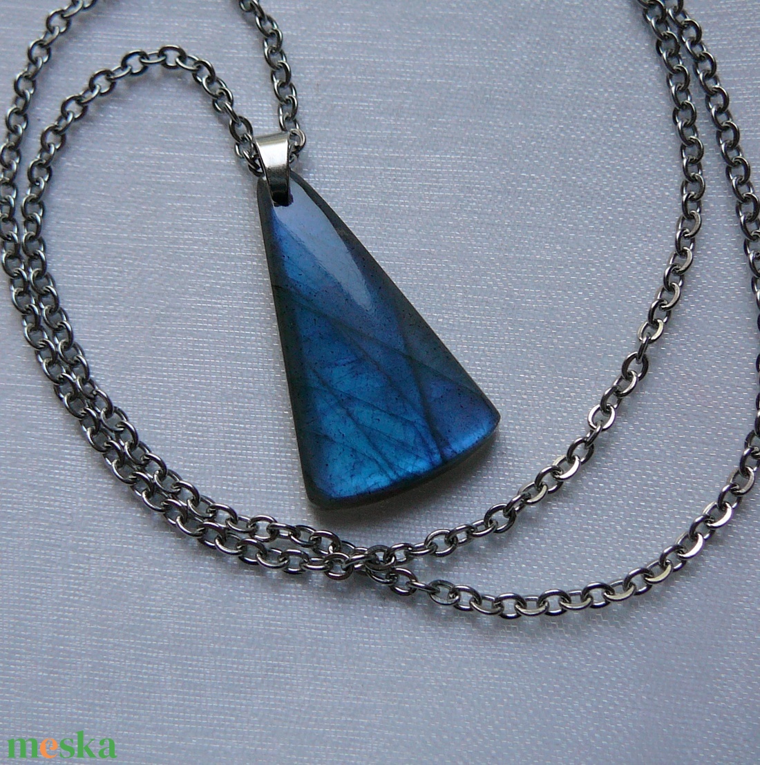 Labradorit medálos nyaklánc - ékszer - nyaklánc - medálos nyaklánc - Meska.hu