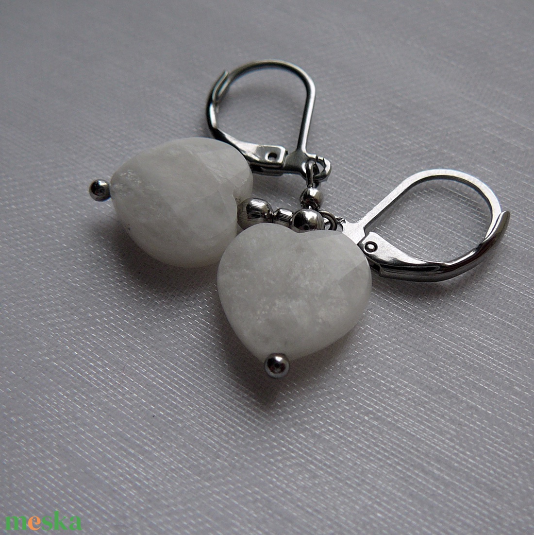 Holdkő szív fülbevaló - ékszer - fülbevaló - lógó fülbevaló - Meska.hu