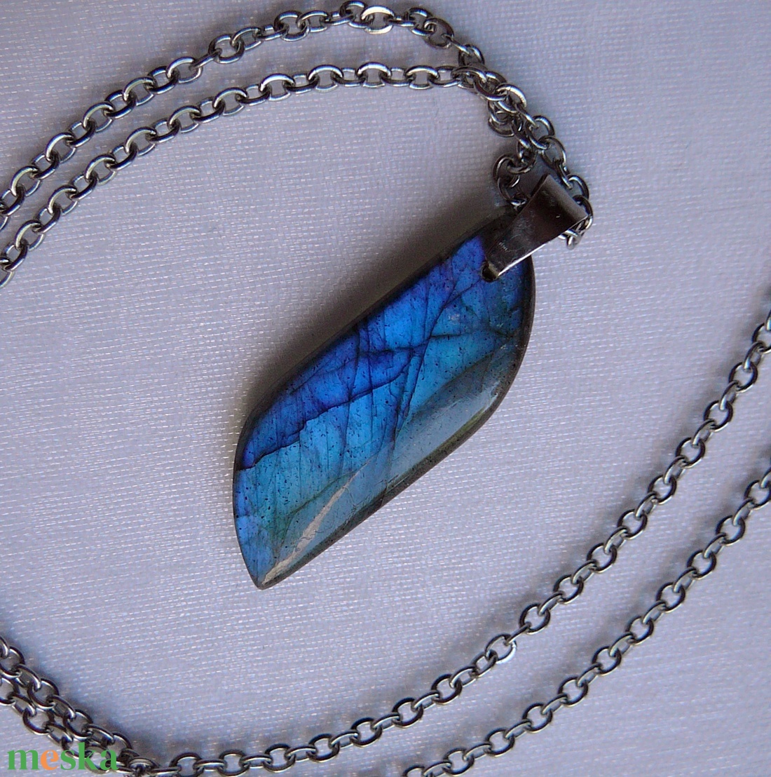 Labradorit medálos nyaklánc - ékszer - nyaklánc - medálos nyaklánc - Meska.hu