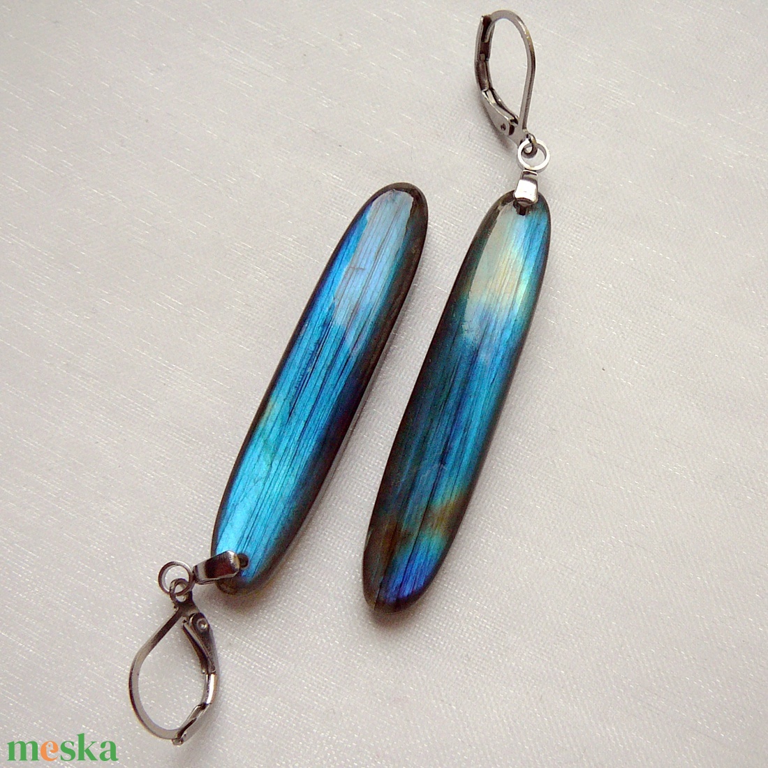 Labradorit fülbevaló - ékszer - fülbevaló - lógó fülbevaló - Meska.hu
