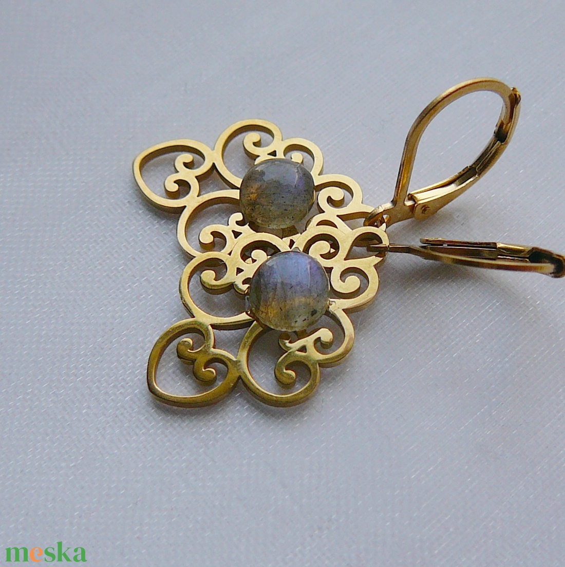 Labradorit fülbevaló - ékszer - fülbevaló - lógó fülbevaló - Meska.hu