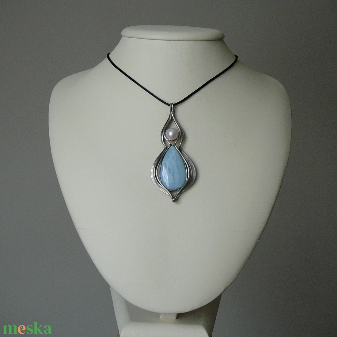 Kék opál medál - ékszer - nyaklánc - medálos nyaklánc - Meska.hu