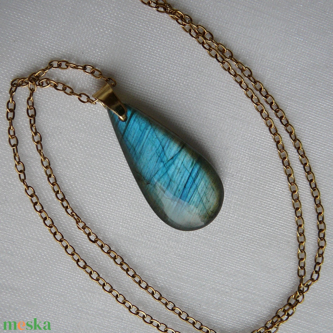 Labradorit medálos nyaklánc - ékszer - nyaklánc - medál - Meska.hu