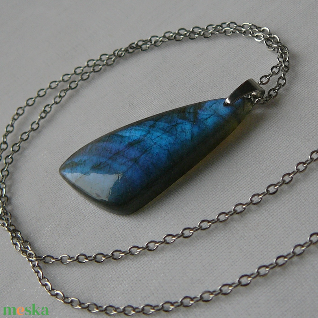 Labradorit medálos nyaklánc - ékszer - nyaklánc - medál - Meska.hu