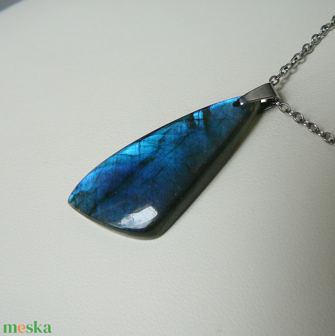 Labradorit medálos nyaklánc - ékszer - nyaklánc - medál - Meska.hu