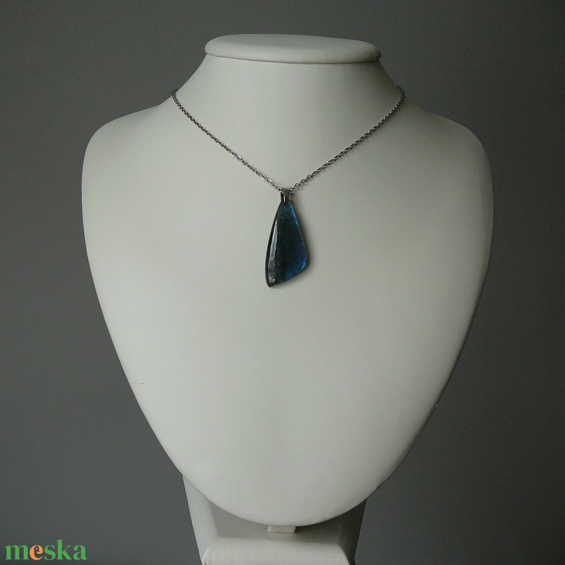 Labradorit medálos nyaklánc - ékszer - nyaklánc - medál - Meska.hu