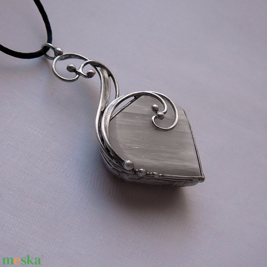 Szelenit medál - ékszer - nyaklánc - medálos nyaklánc - Meska.hu
