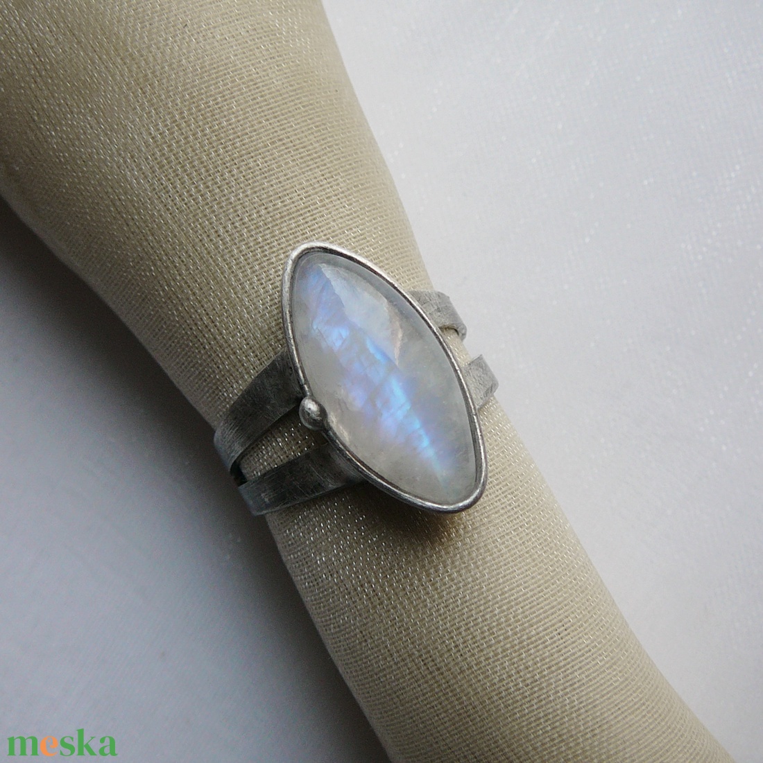 Holdkő gyűrű - ékszer - gyűrű - szoliter gyűrű - Meska.hu