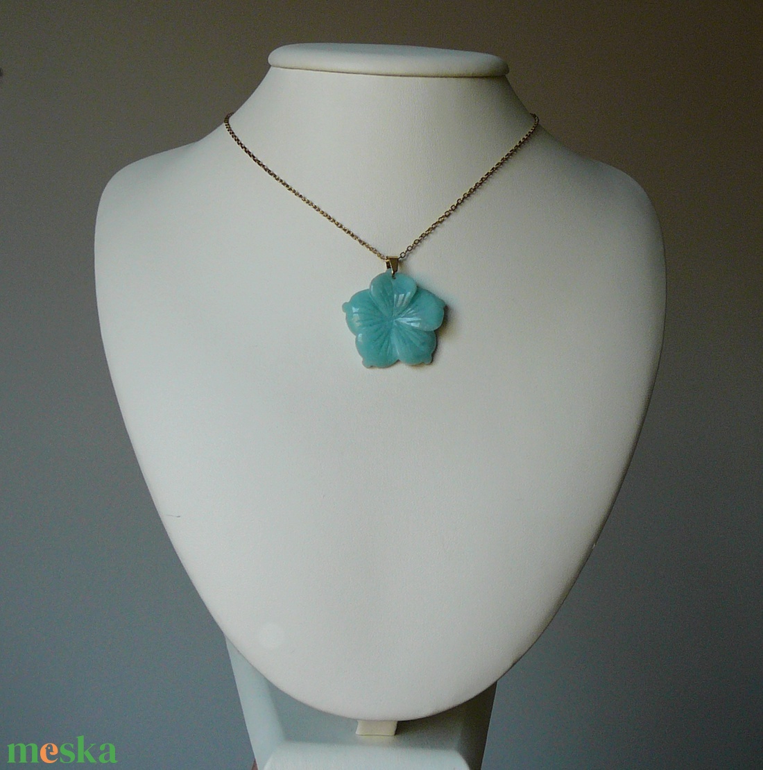 Amazonit virág medálos nyaklánc - ékszer - nyaklánc - medálos nyaklánc - Meska.hu