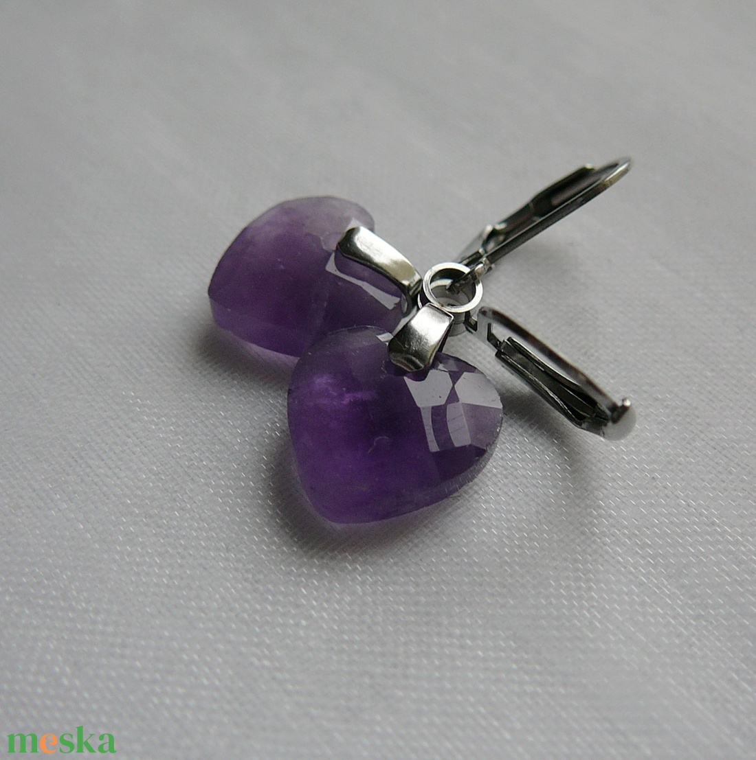 Ametiszt szív fülbevaló - ékszer - fülbevaló - lógó fülbevaló - Meska.hu