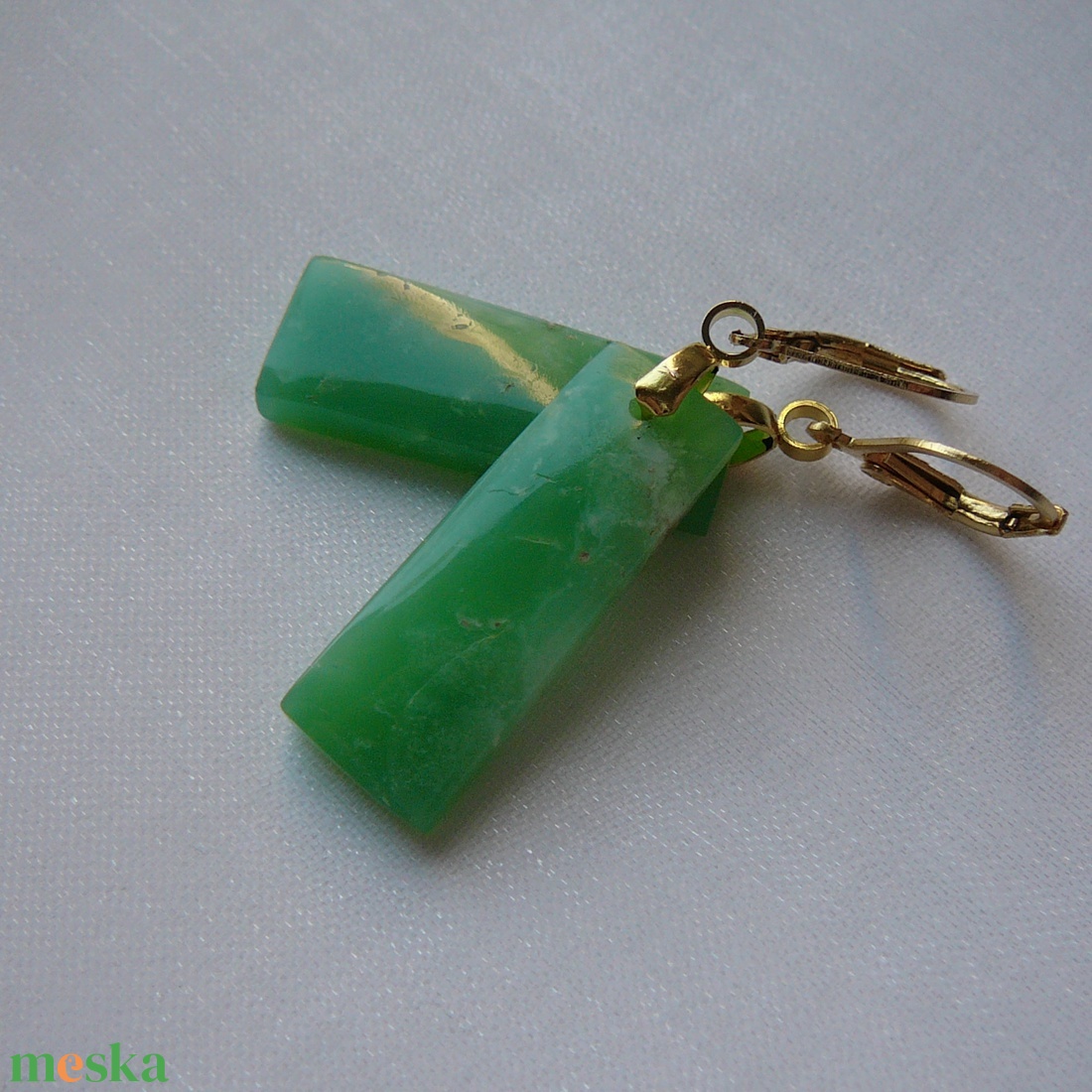 Krizopráz fülbevaló - ékszer - fülbevaló - lógó fülbevaló - Meska.hu