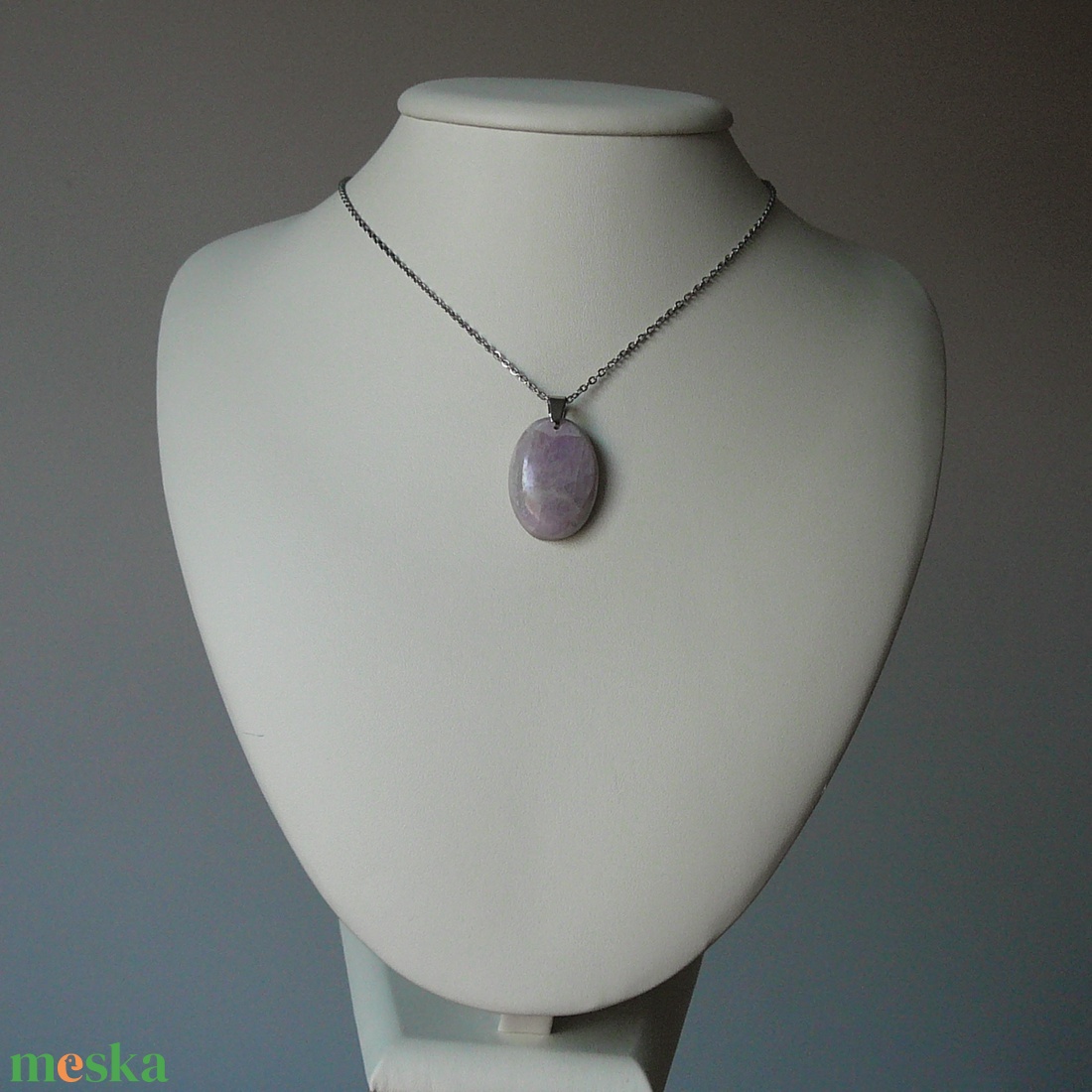 Kunzit medálos nyaklánc - ékszer - nyaklánc - medálos nyaklánc - Meska.hu