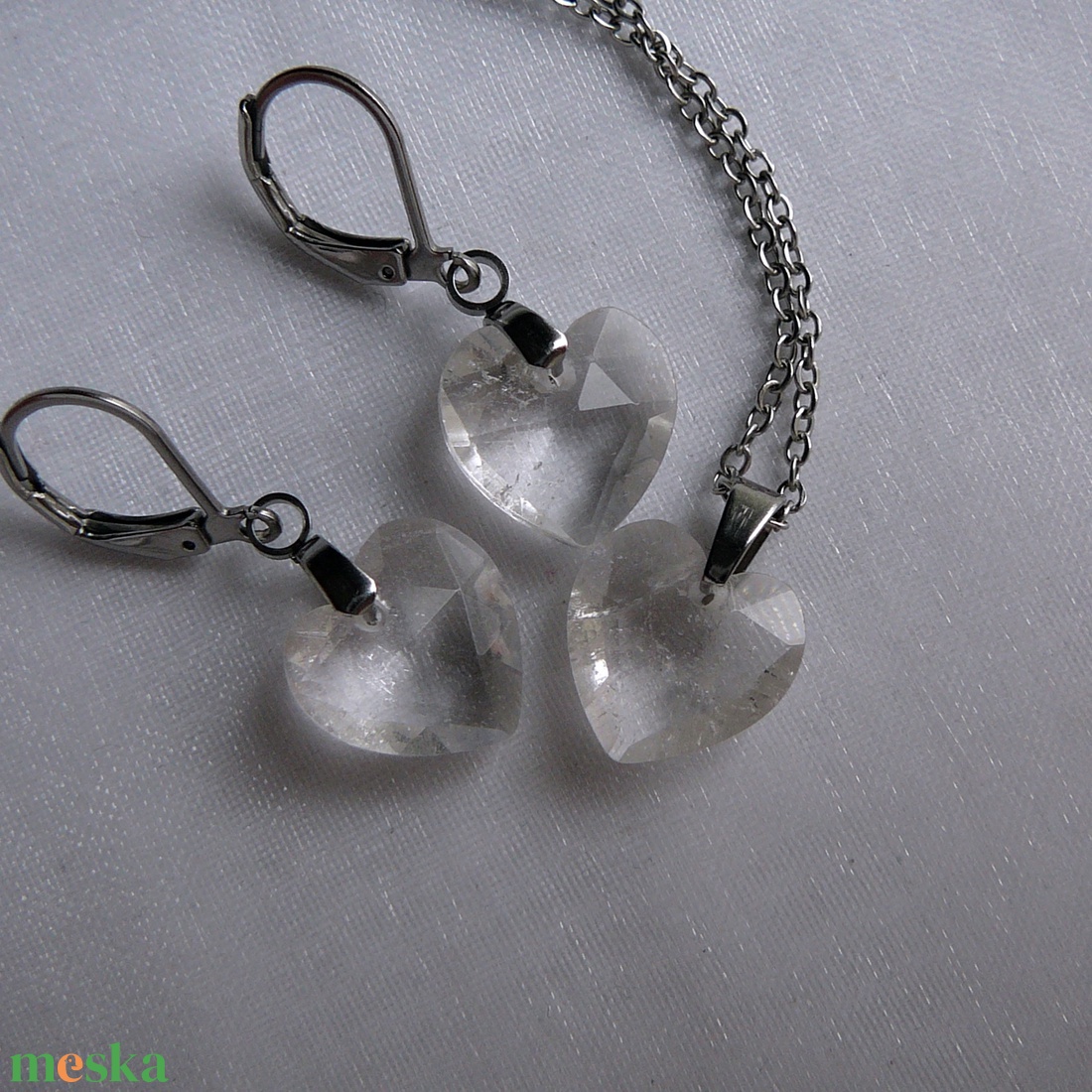 Hegyikristály szív fülbevaló - ékszer - fülbevaló - lógó fülbevaló - Meska.hu