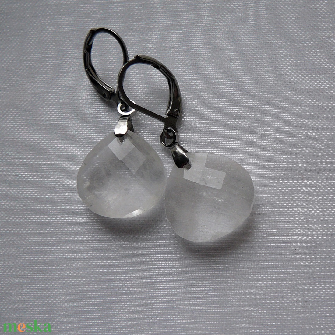 Hegyikristály csepp fülbevaló - ékszer - fülbevaló - lógó fülbevaló - Meska.hu