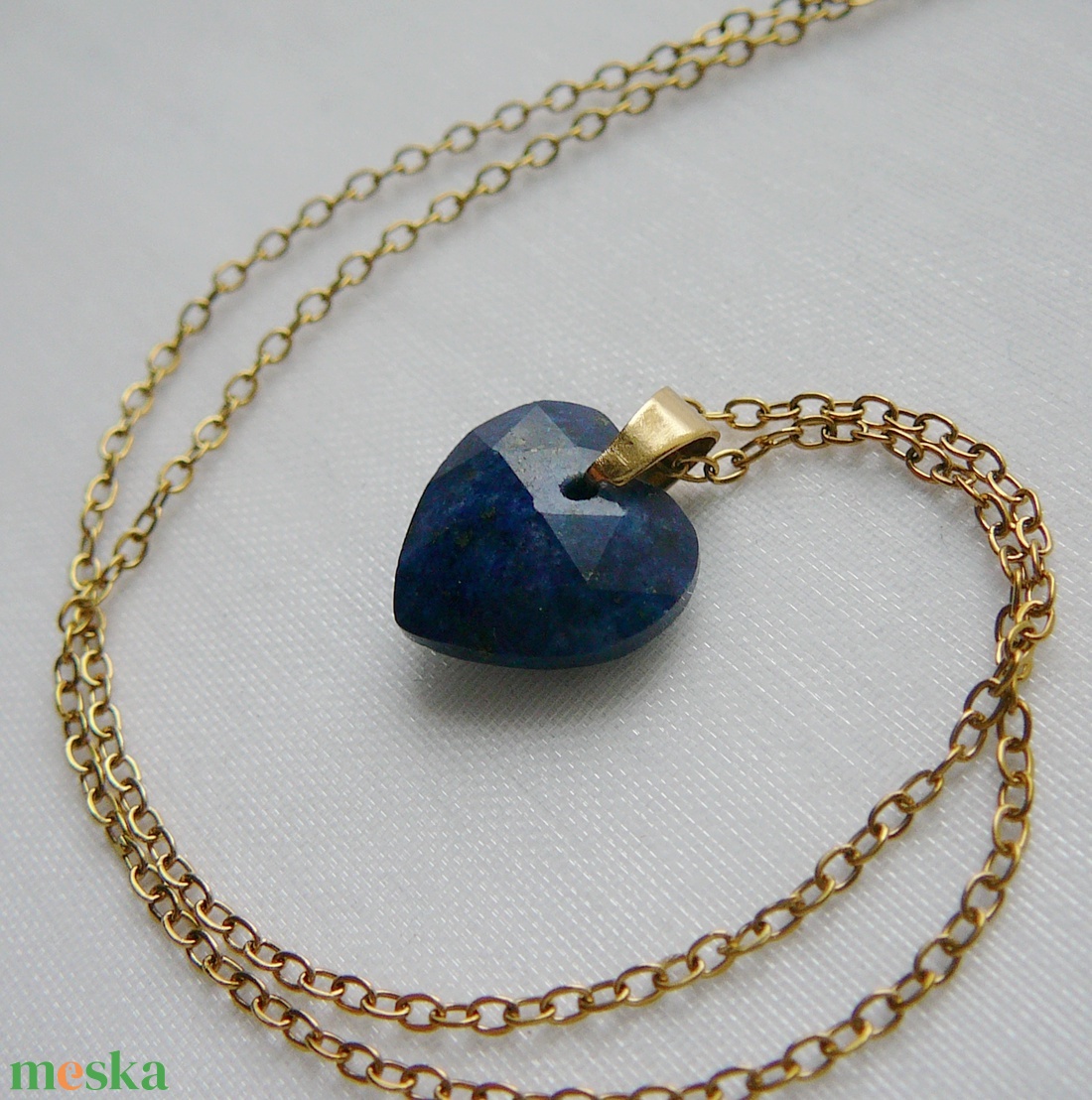 Lápisz lazuli szív medálos nyaklánc - ékszer - nyaklánc - medálos nyaklánc - Meska.hu