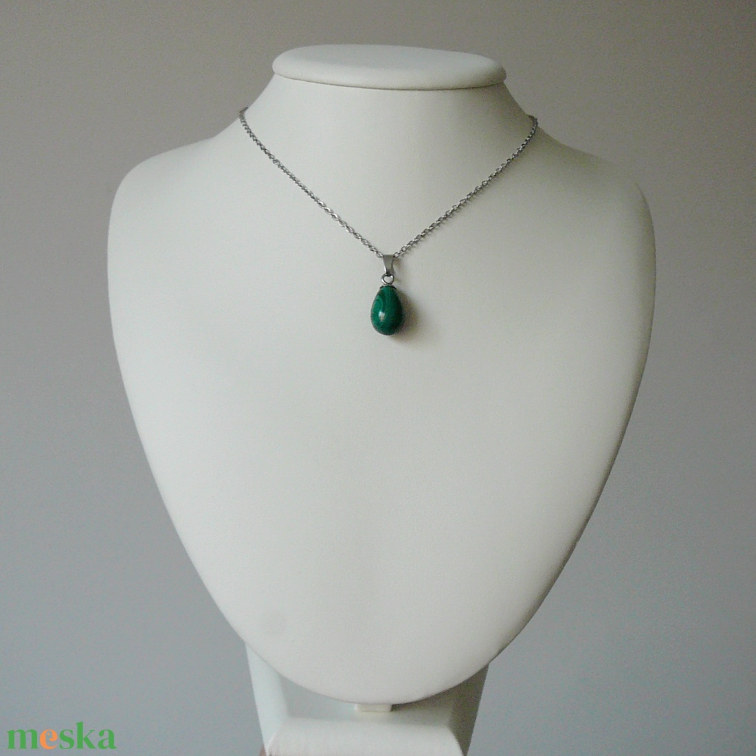 Malachit medálos nyaklánc - ékszer - nyaklánc - medálos nyaklánc - Meska.hu