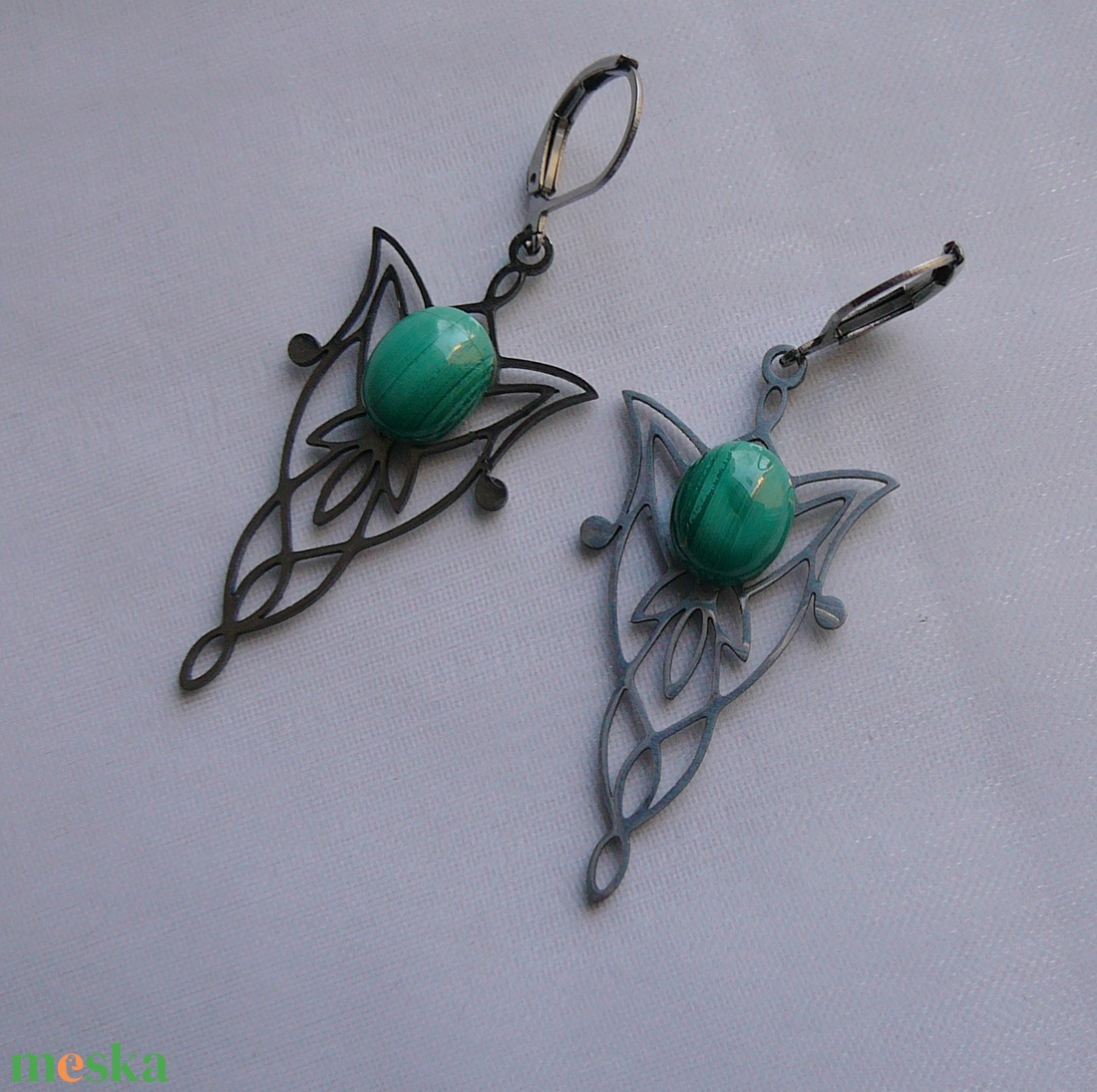 Filigrán malachit fülbevaló - ékszer - fülbevaló - lógó fülbevaló - Meska.hu