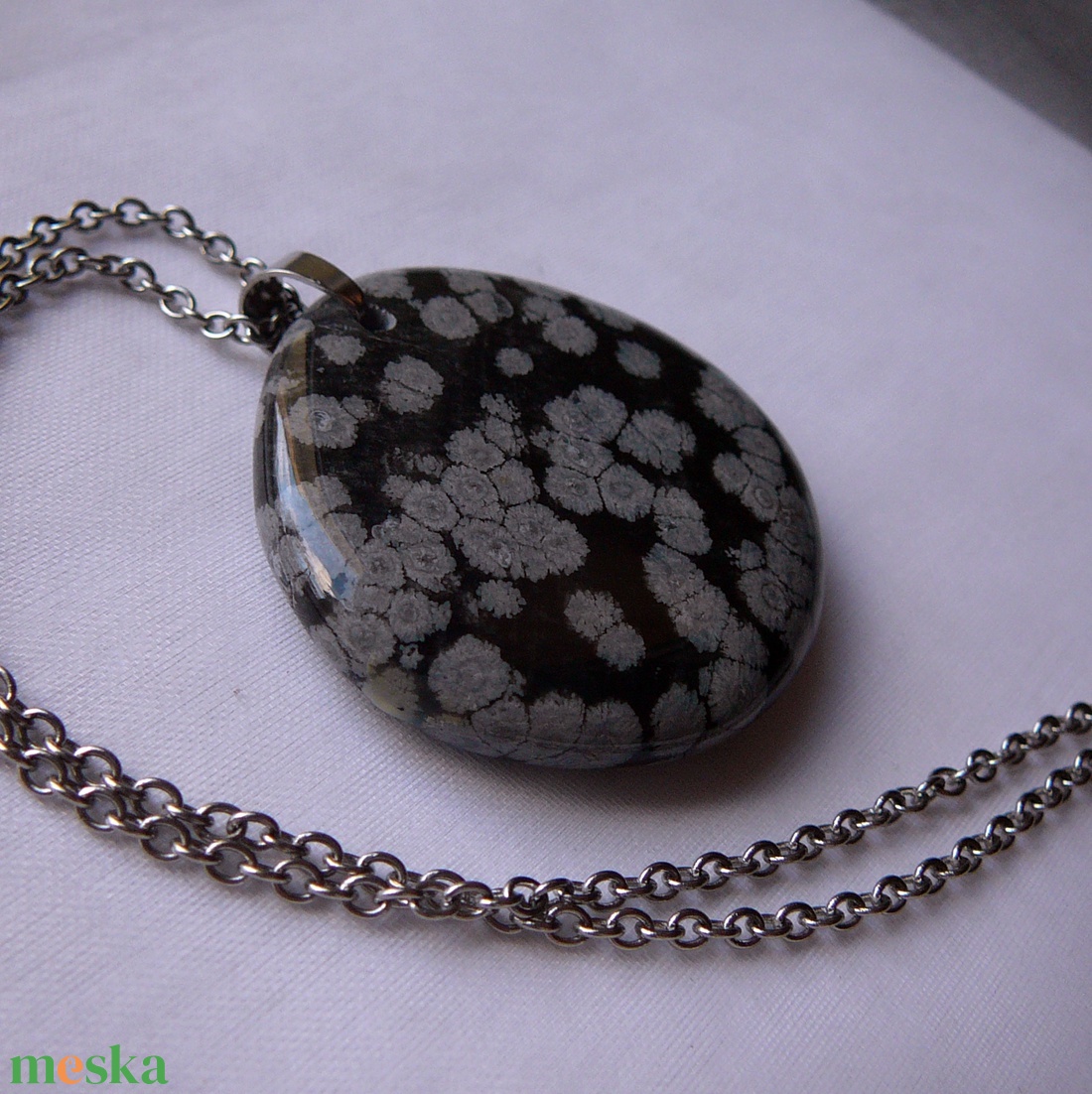 Hópehely obszidián medálos nyaklánc - ékszer - nyaklánc - medálos nyaklánc - Meska.hu
