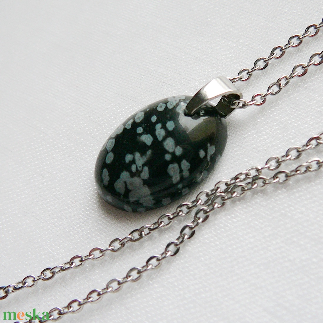 Hópehely obszidián medálos nyaklánc - ékszer - nyaklánc - medálos nyaklánc - Meska.hu