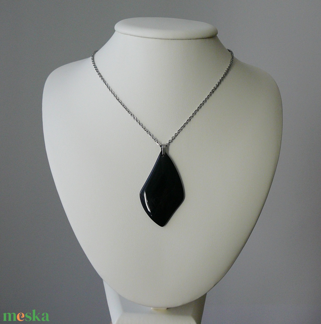 Ónix medálos nyaklánc - ékszer - nyaklánc - medálos nyaklánc - Meska.hu