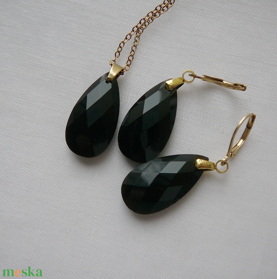 Ónix medálos nyaklánc - ékszer - nyaklánc - medálos nyaklánc - Meska.hu