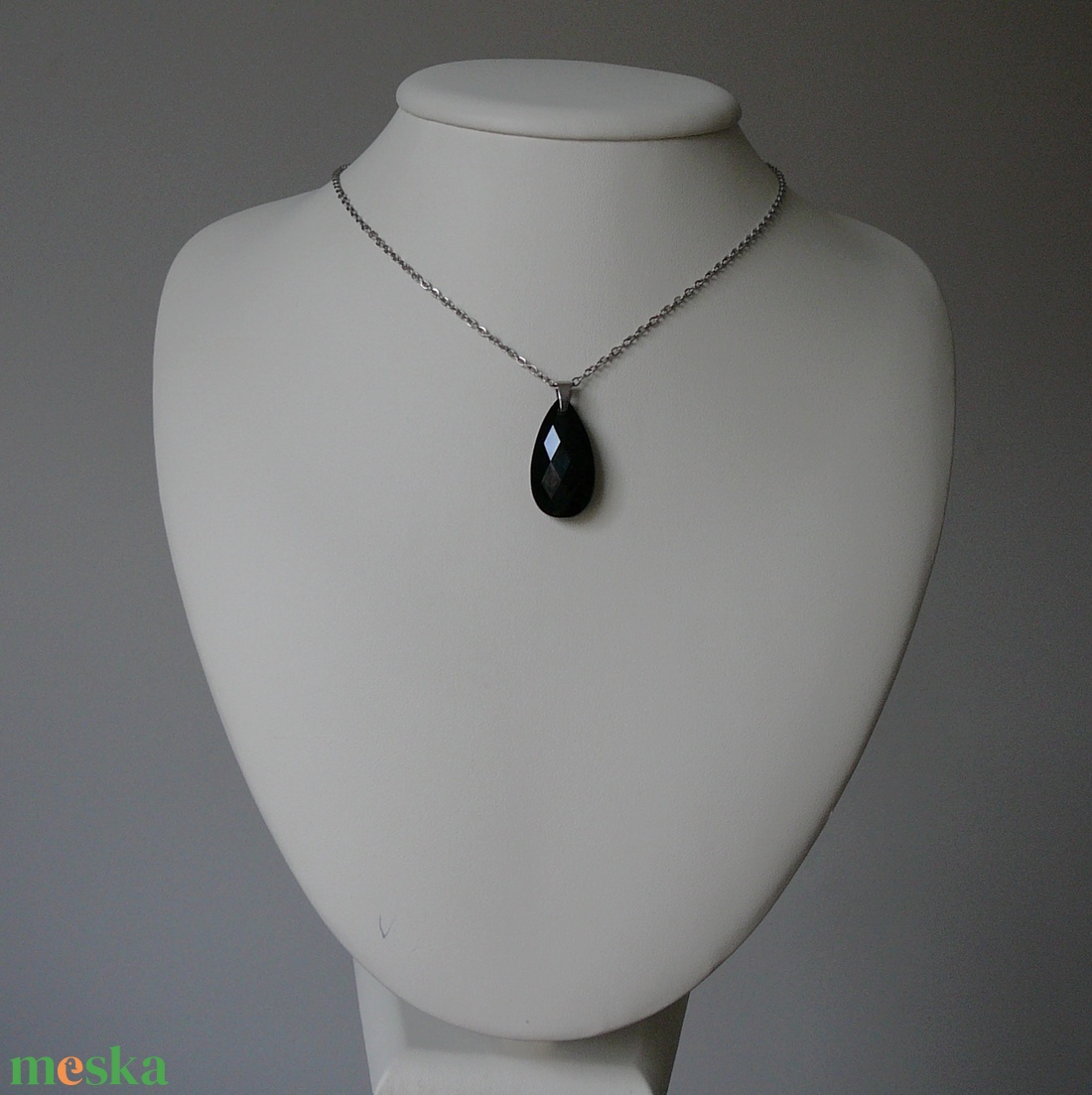 Ónix medálos nyaklánc - ékszer - nyaklánc - medálos nyaklánc - Meska.hu