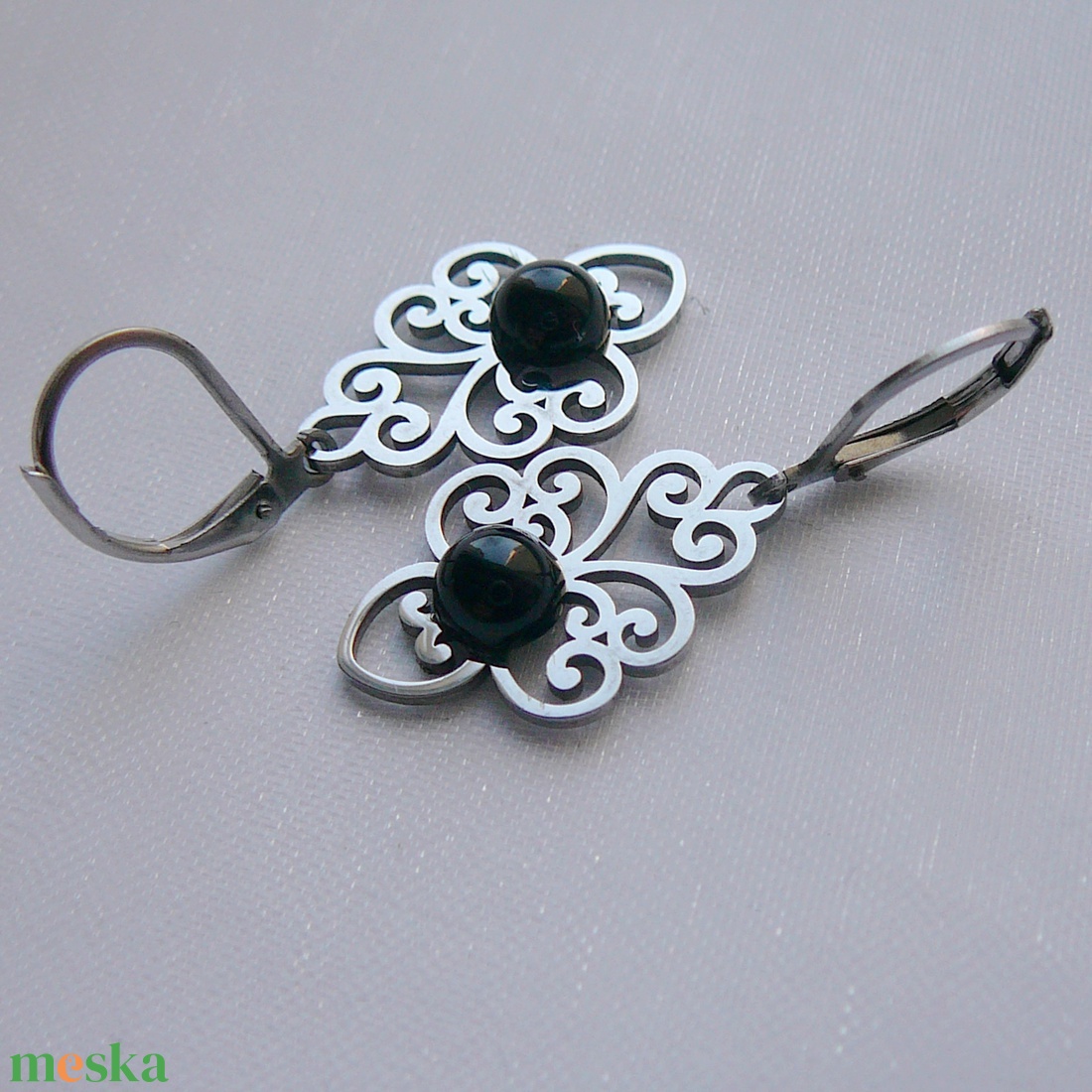 Filigrán ónix fülbevaló - ékszer - fülbevaló - lógó csepp fülbevaló - Meska.hu