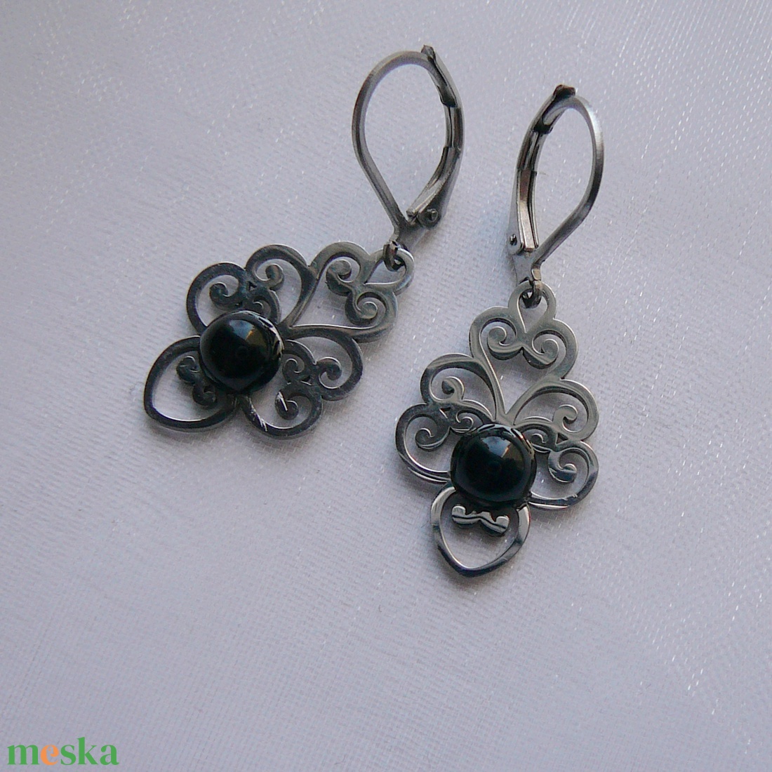 Filigrán ónix fülbevaló - ékszer - fülbevaló - lógó csepp fülbevaló - Meska.hu