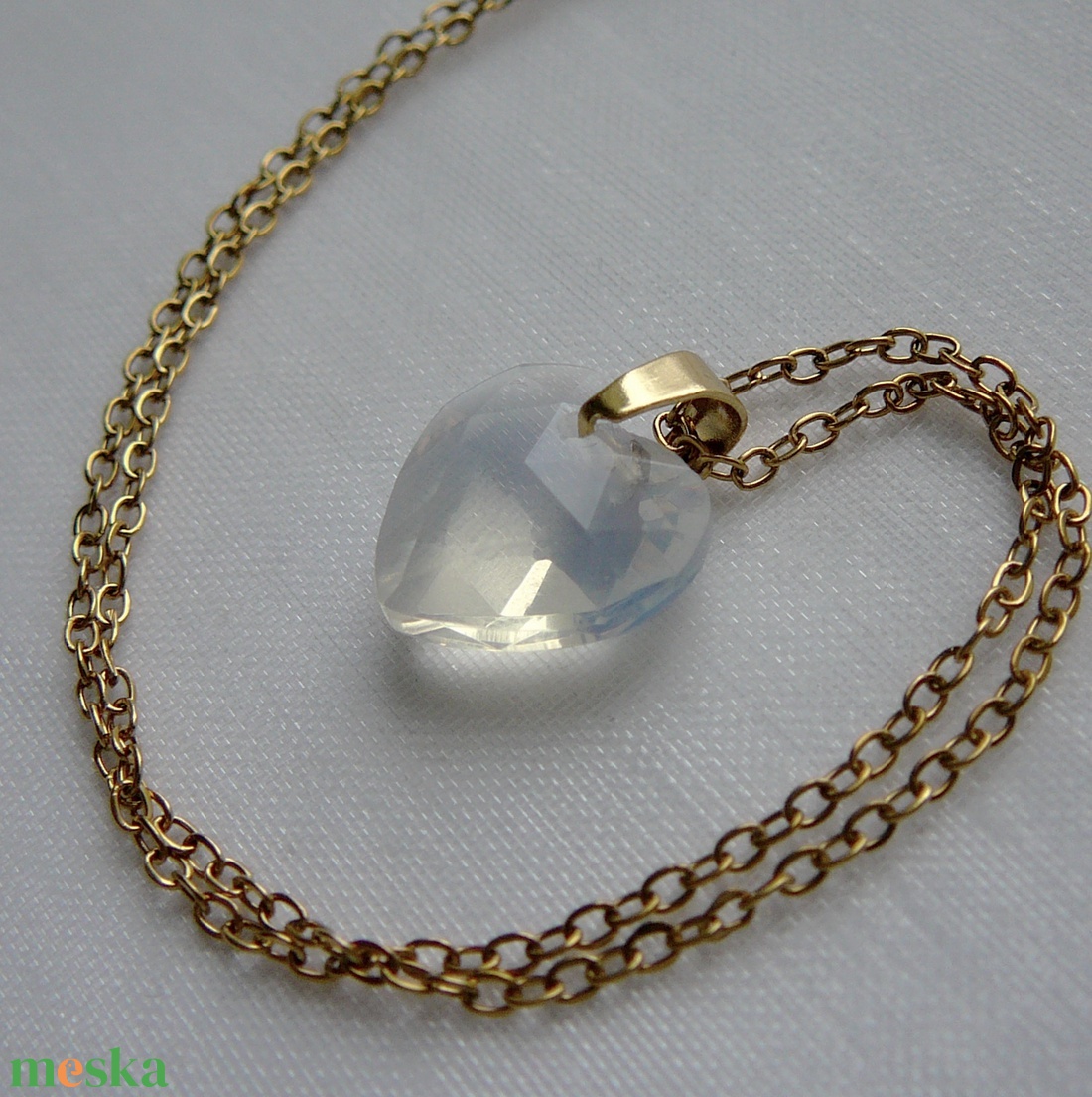 Opalit szív medálos nyaklánc - ékszer - nyaklánc - medálos nyaklánc - Meska.hu