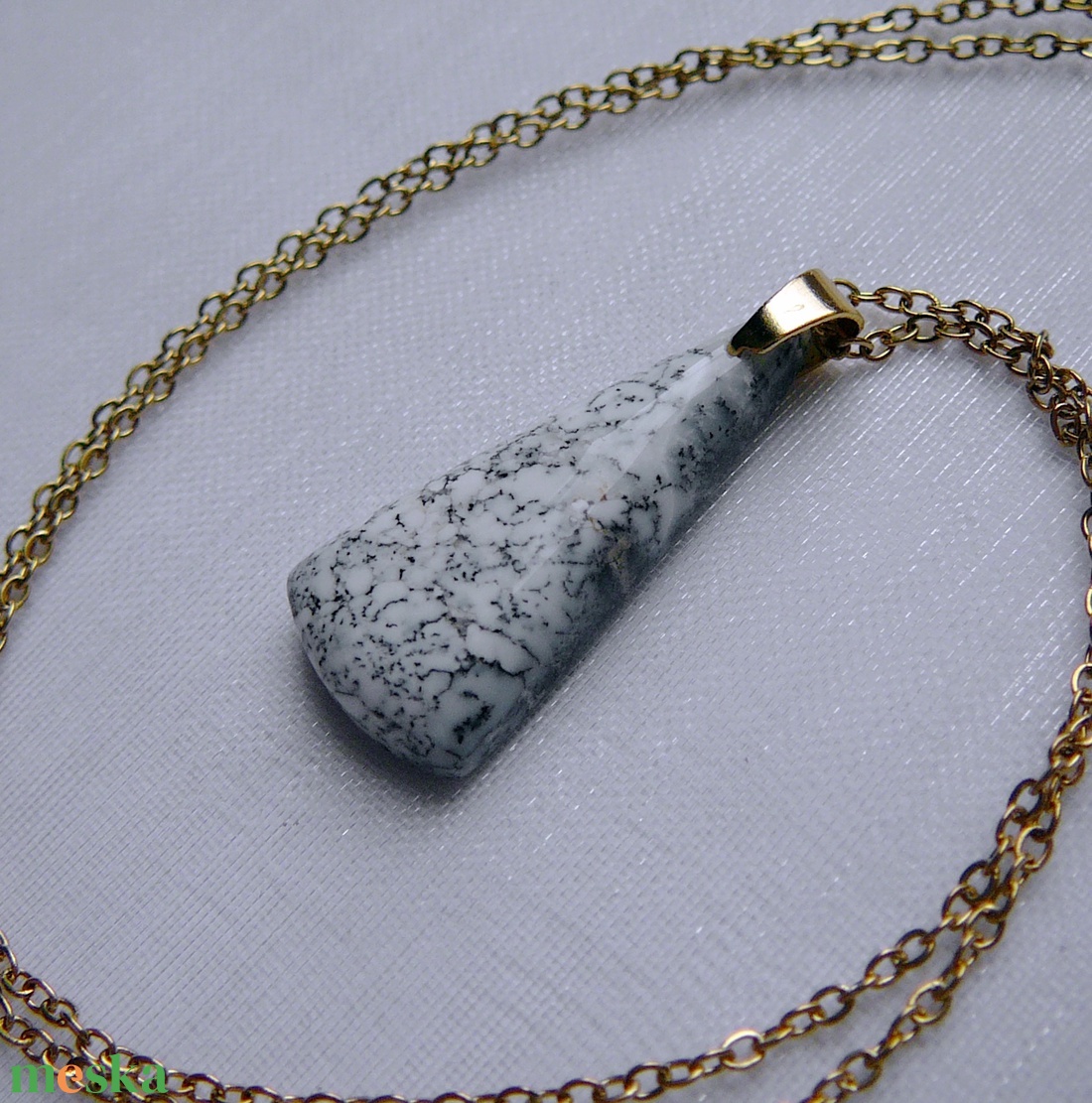 Merlinit medálos nyaklánc - ékszer - nyaklánc - medálos nyaklánc - Meska.hu