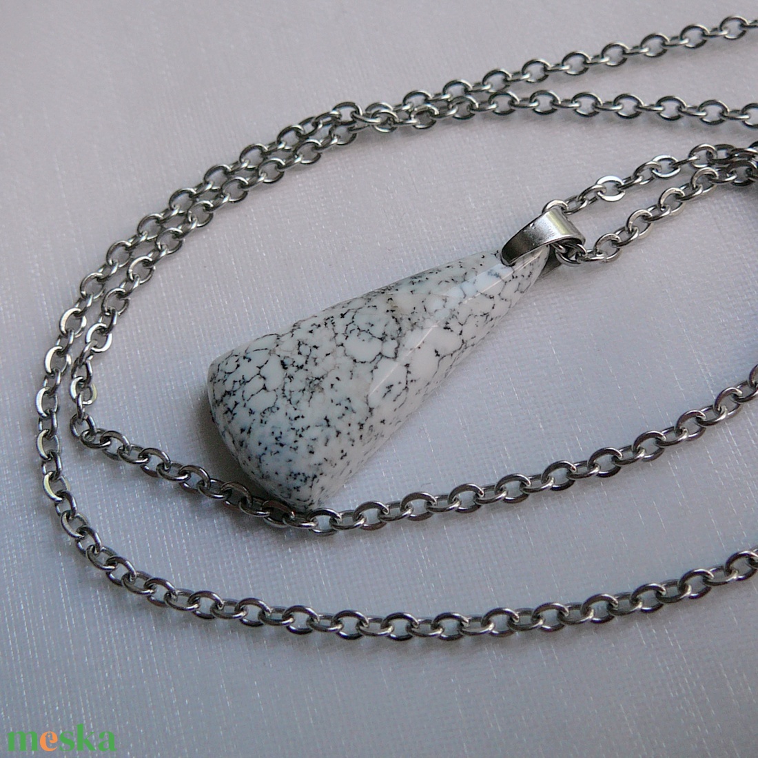 Merlinit medálos nyaklánc - ékszer - nyaklánc - medálos nyaklánc - Meska.hu