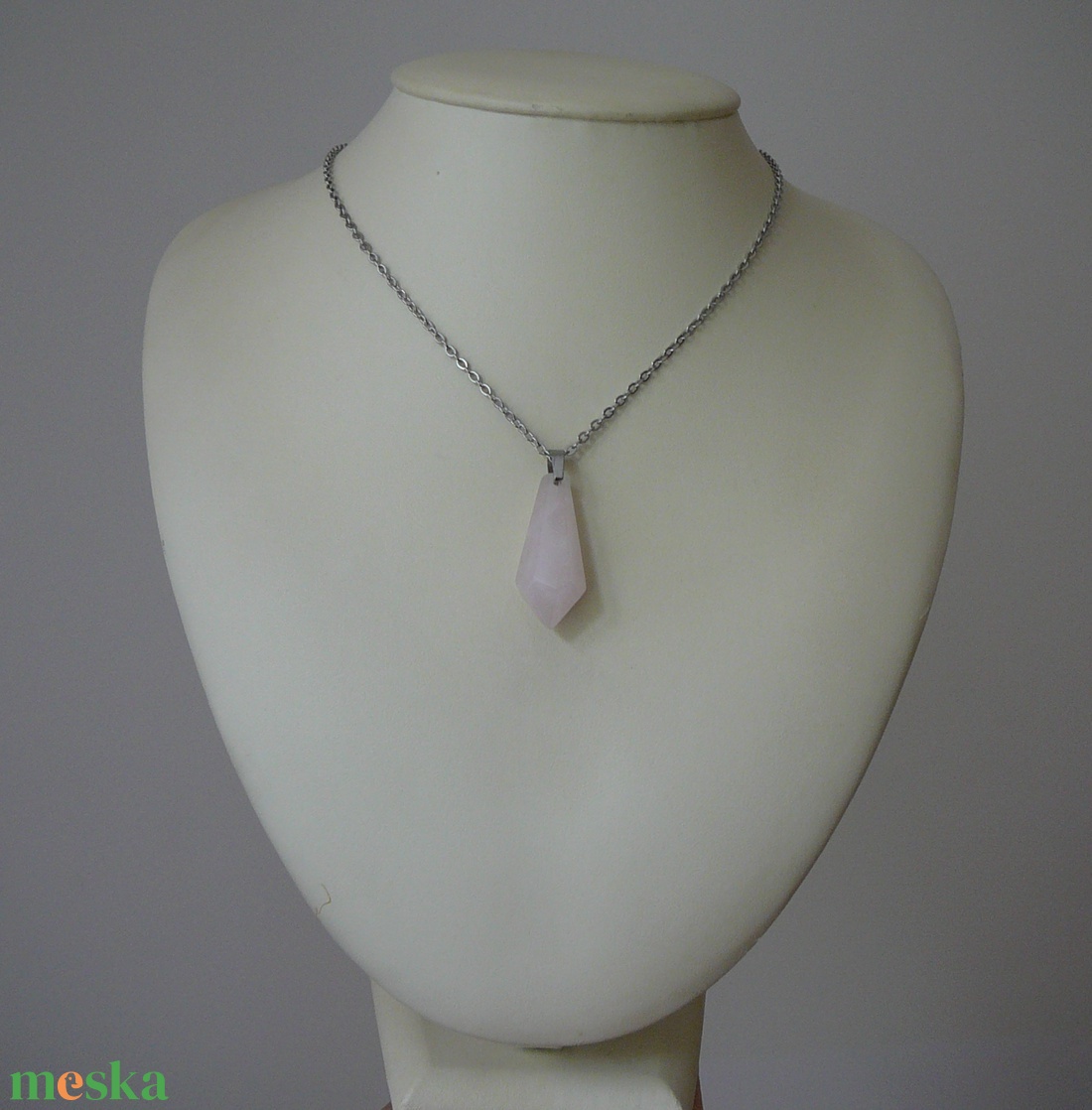 Rózsakvarc inga medálos nyaklánc - ékszer - nyaklánc - medálos nyaklánc - Meska.hu