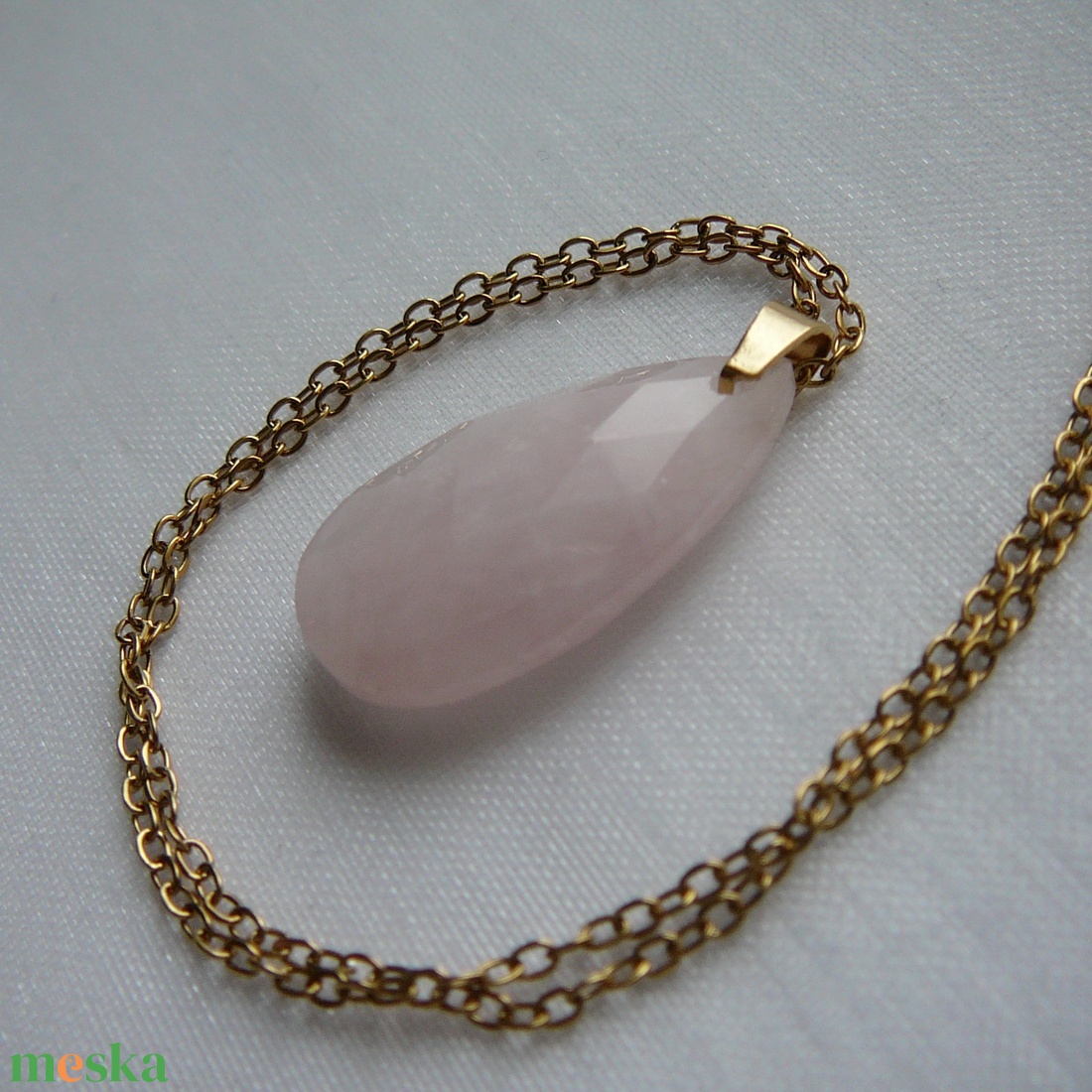 Rózsakvarc csepp medálos nyaklánc - ékszer - nyaklánc - medálos nyaklánc - Meska.hu