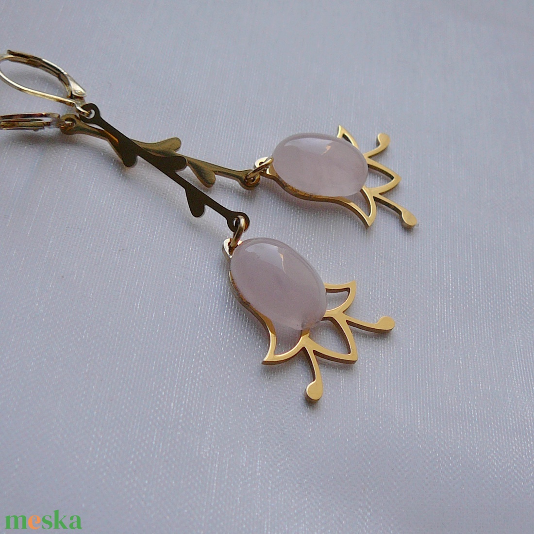 Rózsakvarc tulipán fülbevaló - ékszer - nyaklánc - medálos nyaklánc - Meska.hu