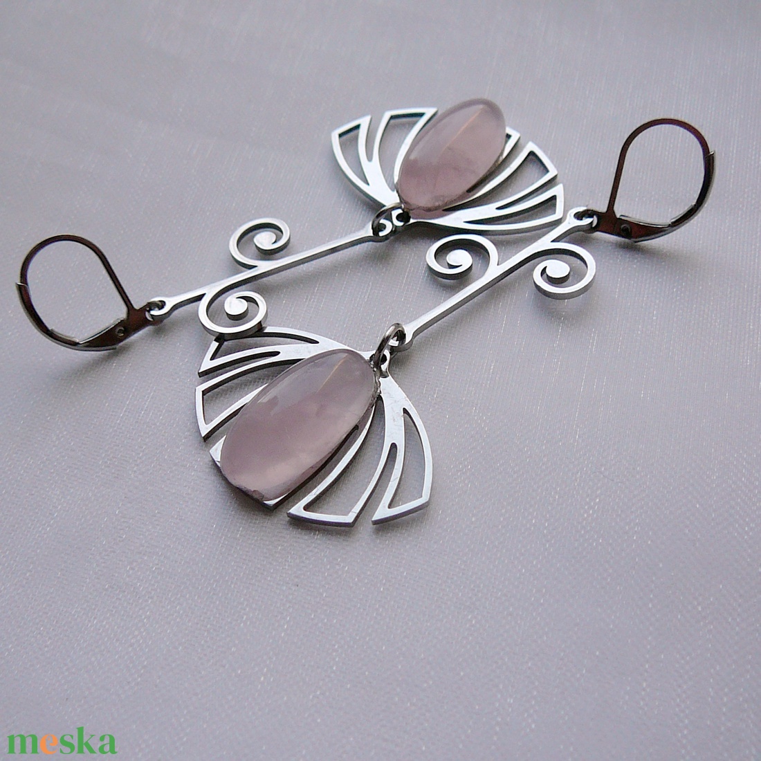 Rózsakvarc virág fülbevaló - ékszer - nyaklánc - medálos nyaklánc - Meska.hu