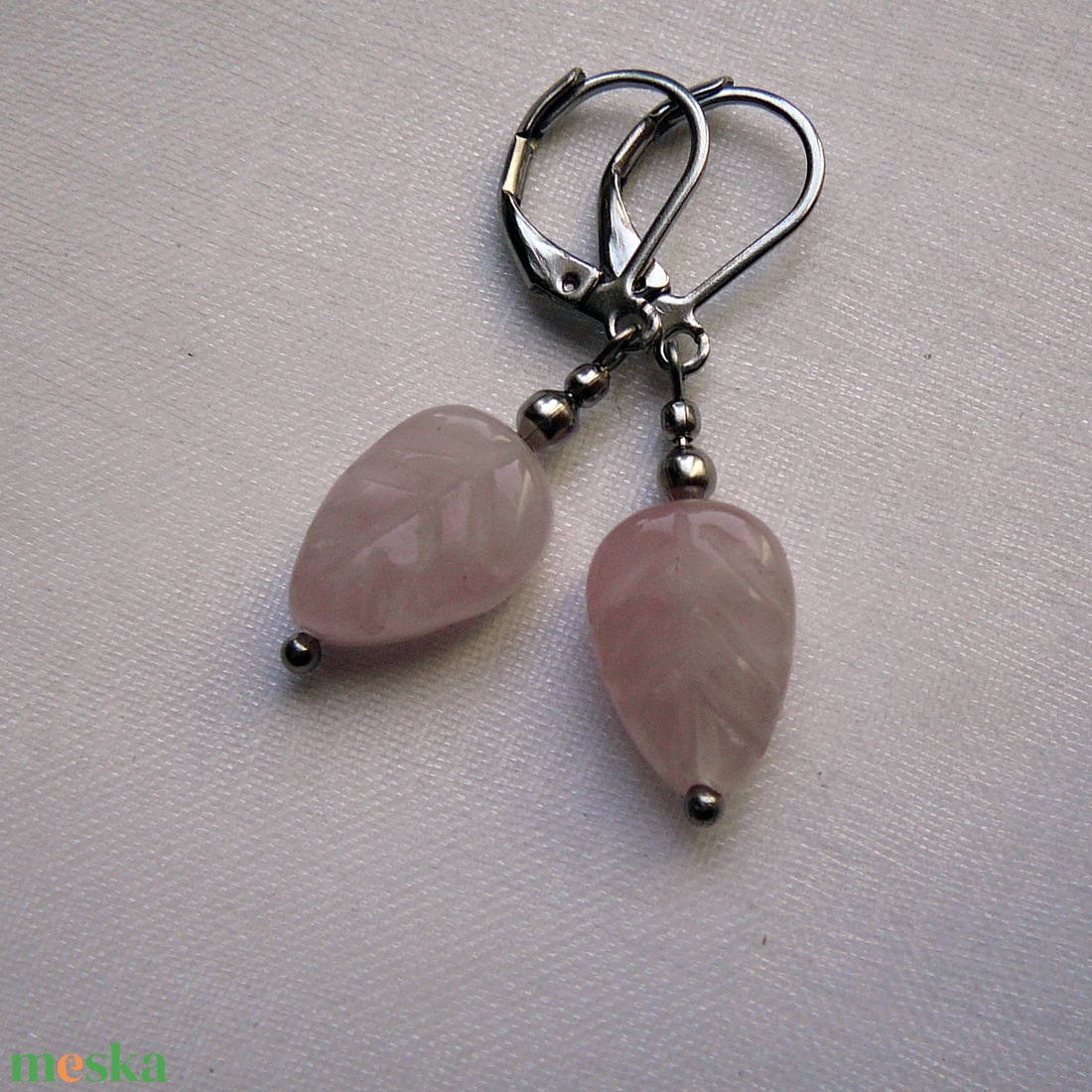 Rózsakvarc levél fülbevaló - ékszer - nyaklánc - medálos nyaklánc - Meska.hu