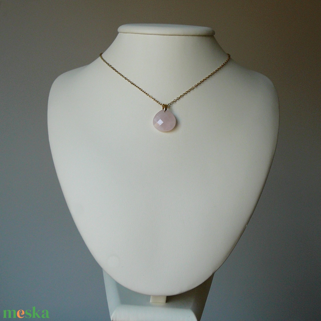 Rózsakvarc csepp medálos nyaklánc - ékszer - nyaklánc - medálos nyaklánc - Meska.hu